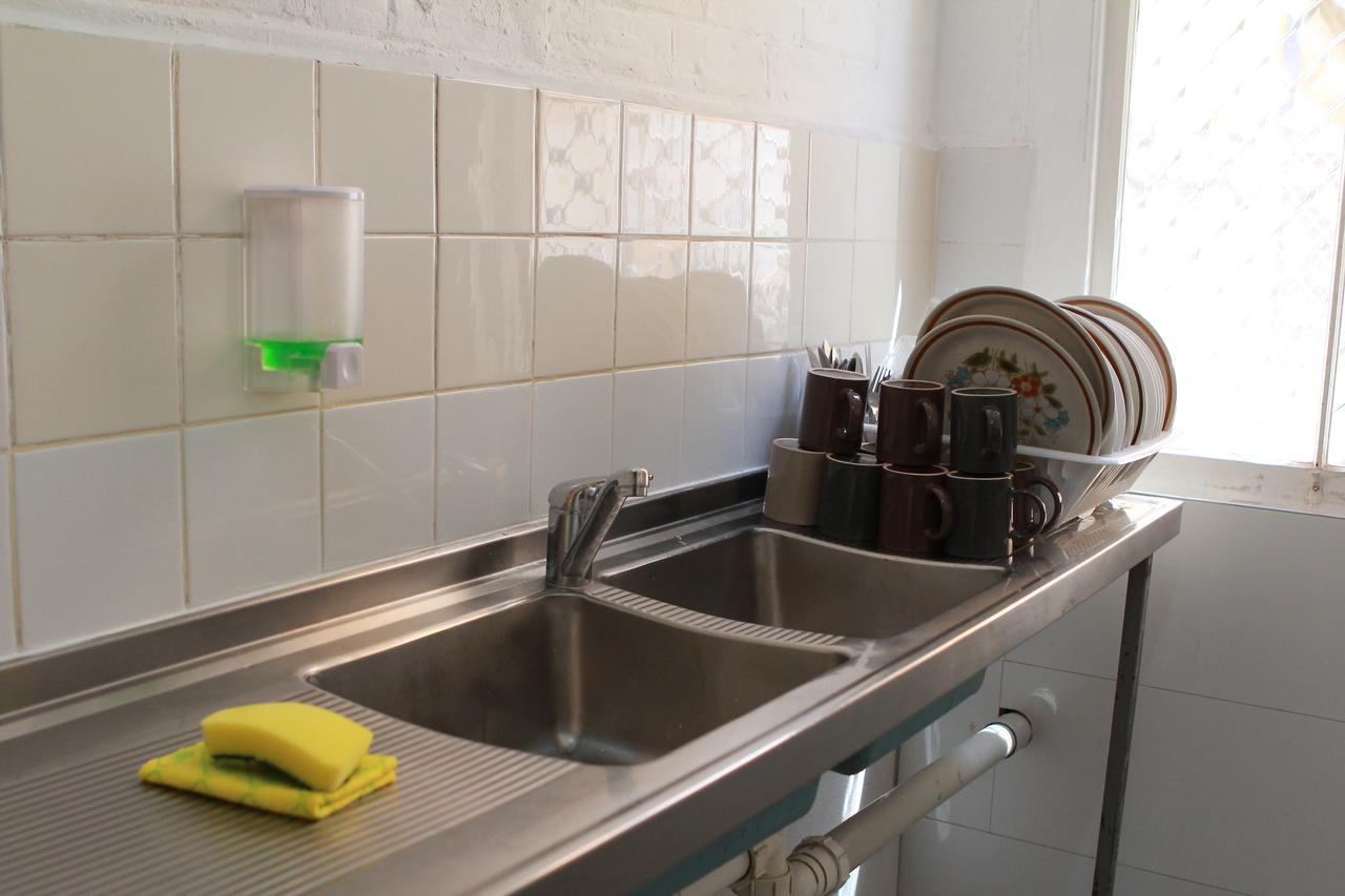 Haus Accommodation - Note - Valid Passport Required To Check-In Perth Exterior photo